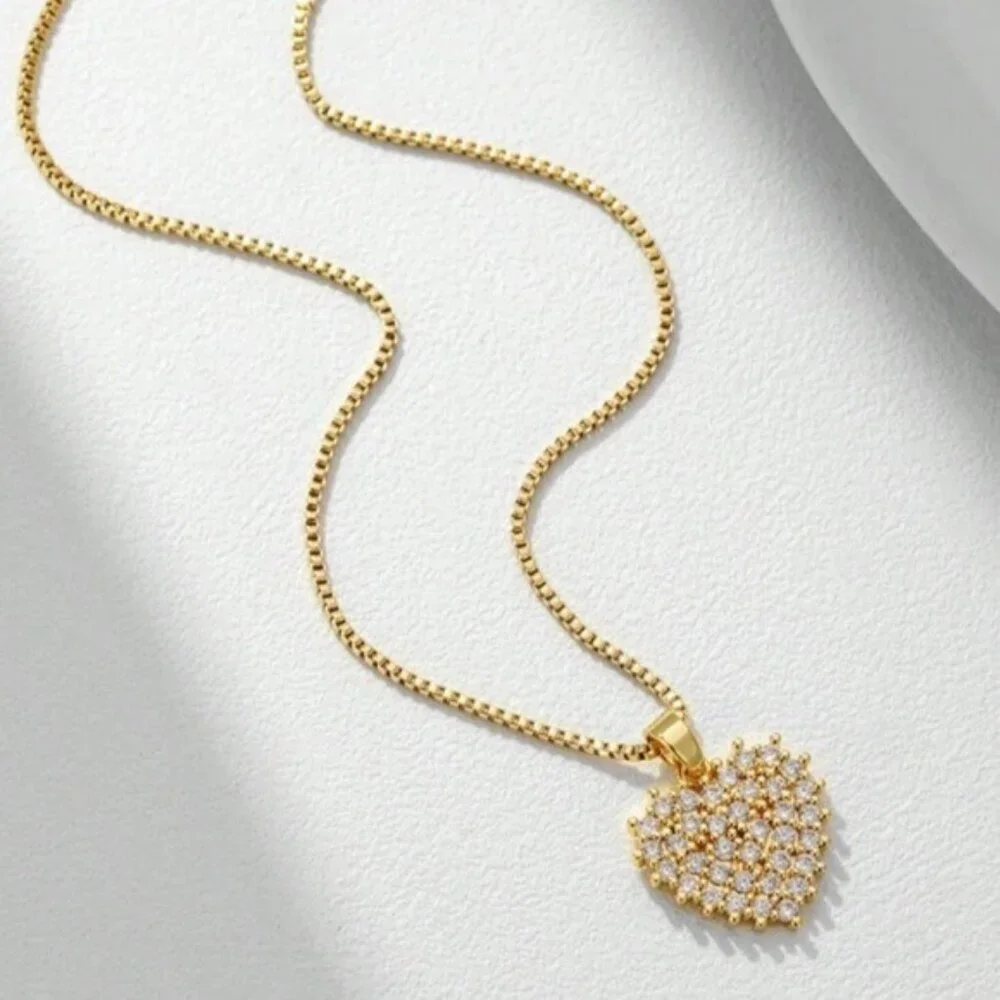 18k Golden Plated Necklace Heart Chain Cubic Zircona Stainless Steel